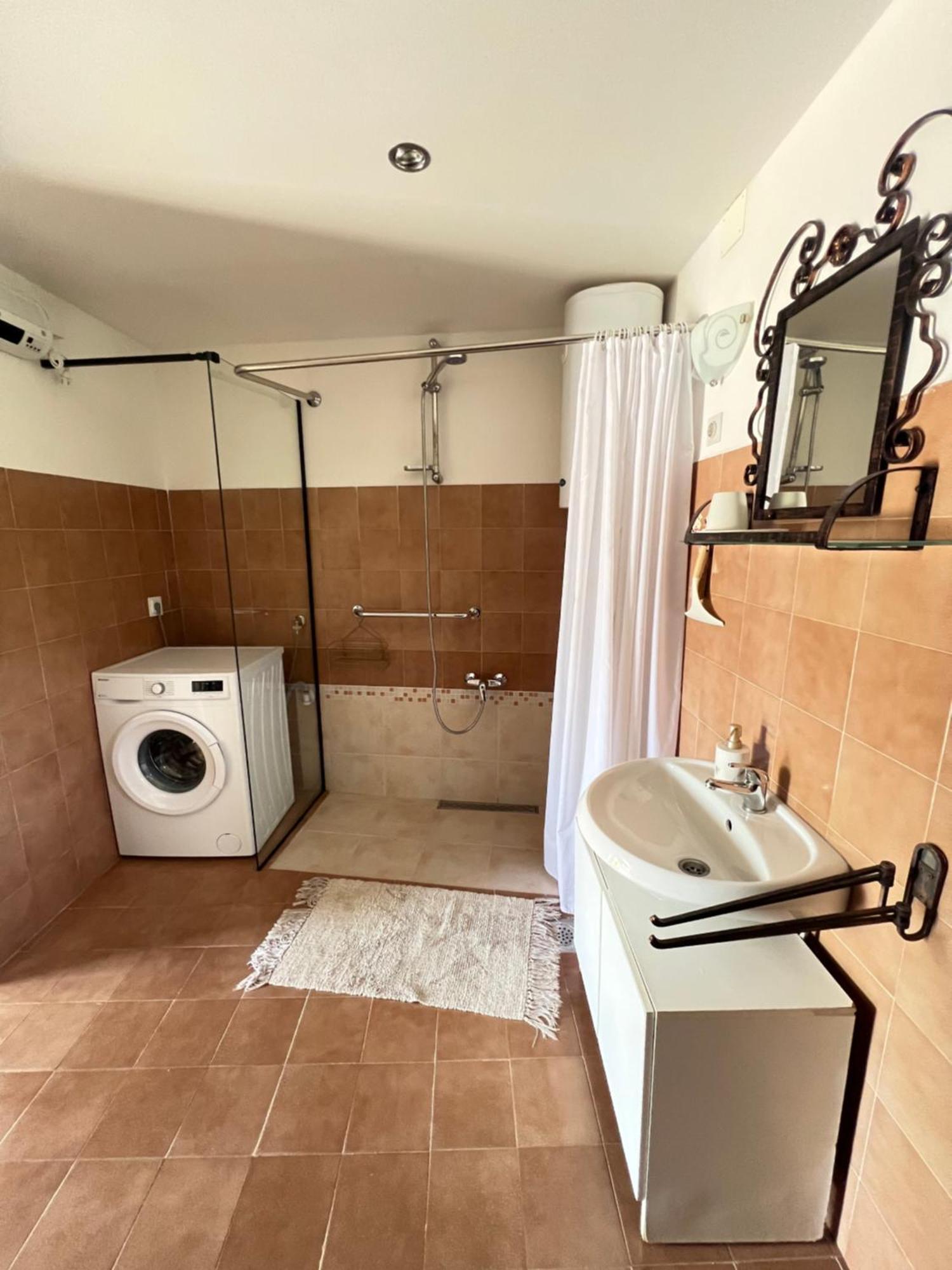 Hotel Casa Irma à Žminj Extérieur photo